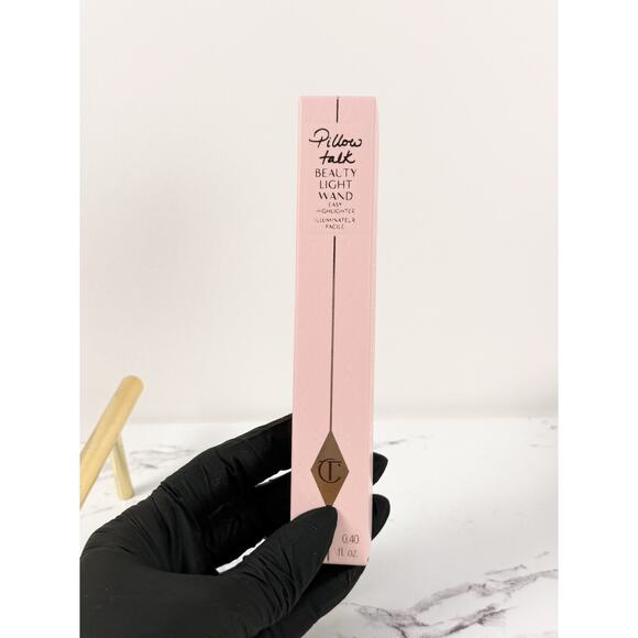 Charlotte Tilbury Beauty Light Wand Pillow Talk Brand New In Box Highlighter - Picture 8 of 13